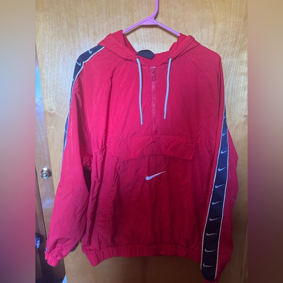 Nike windbreaker jacket